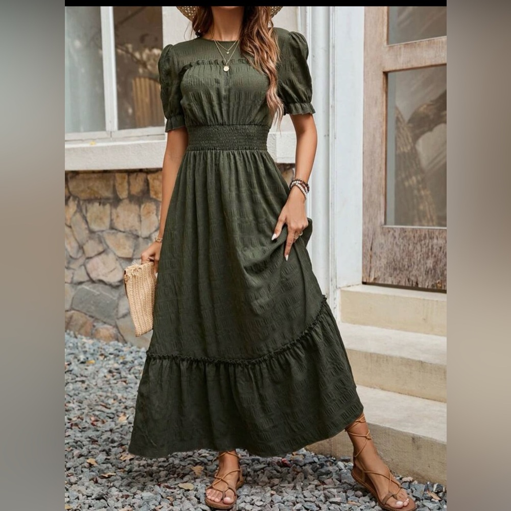Brand New Women's Olive Green Smocked Waist Maxi Dress Sz S Summer Resort Beach